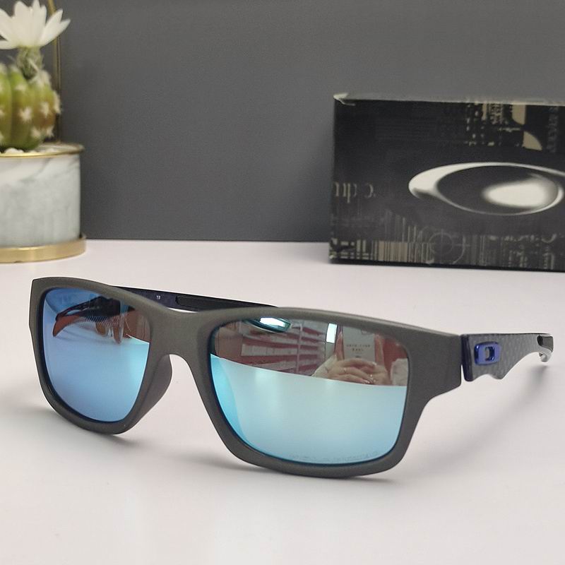 Oakley Glasses (604)